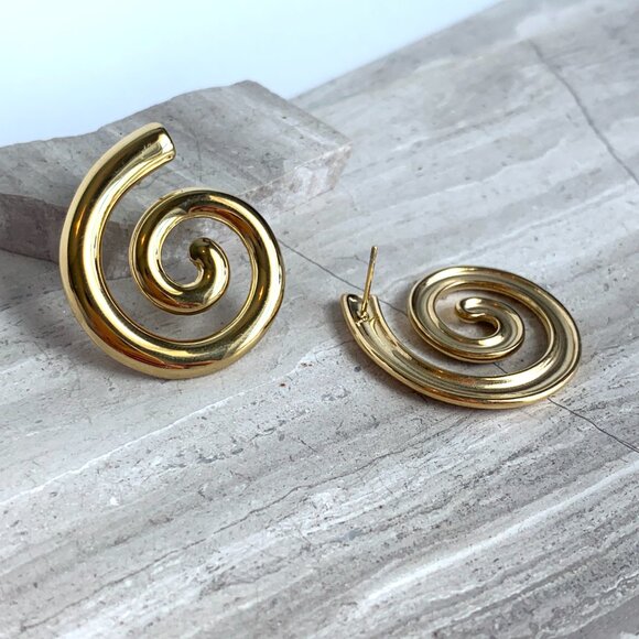 New ~ Anthropologie Gold Spiral Earrings - Picture 2 of 6